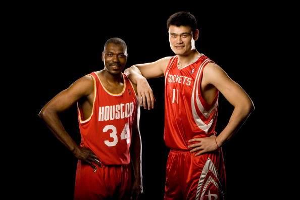 欧冠决赛投注-NBA历史最强中锋排名，大梦奥尼尔贾巴尔等人，真的很难排